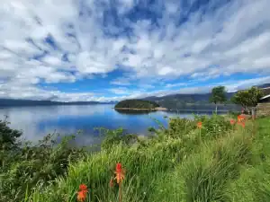 Cómo llegar a la Laguna de la Cocha desde Pasto: Guía completa 2025